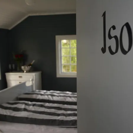 Yttervik Gard Apartamento *