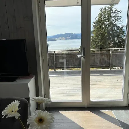 Appartement Yttervik Gard *